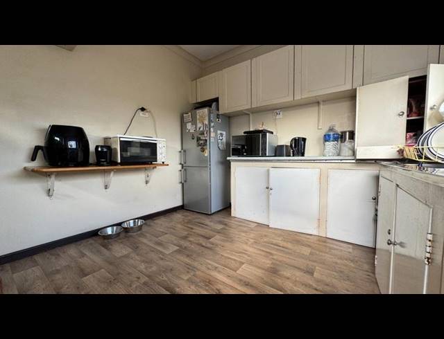 3 BEDROOM HOUSE FOR SALE IN OVERPORT